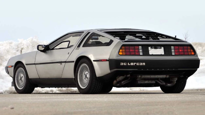DMC DeLorean Traseira