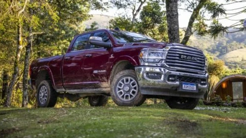 RAM 3500 picape de luxo