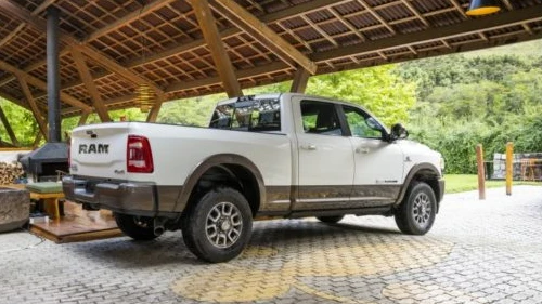 RAM 3500 Traseira